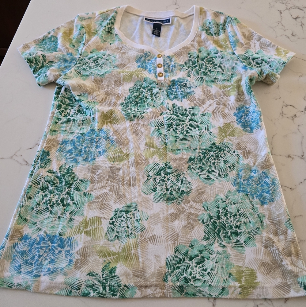 Karen Scott Light Gray Knit Top